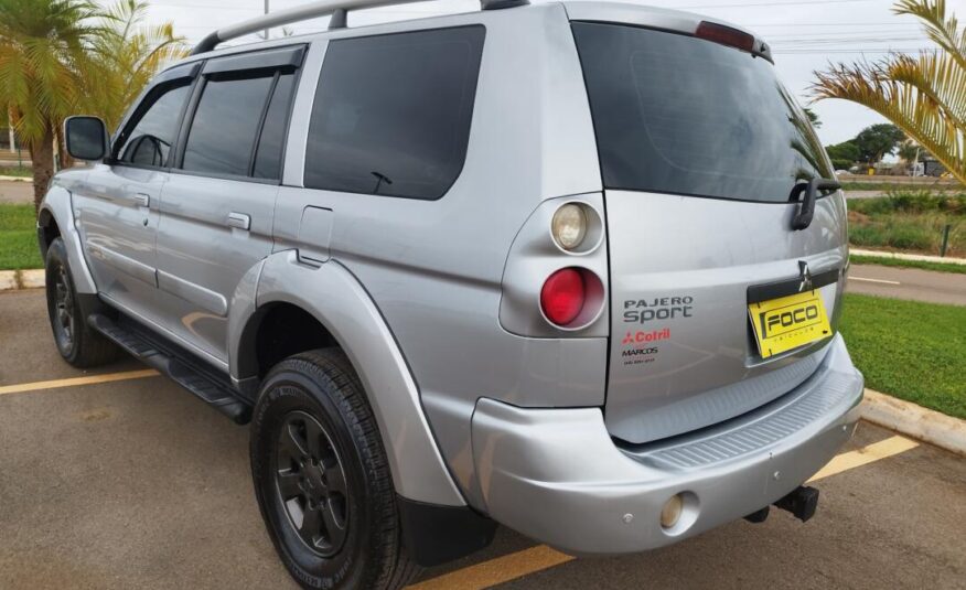 Mitsubishi Pajero  2.5 HPE