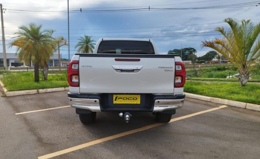 Toyota Hilux  2.8 SRX