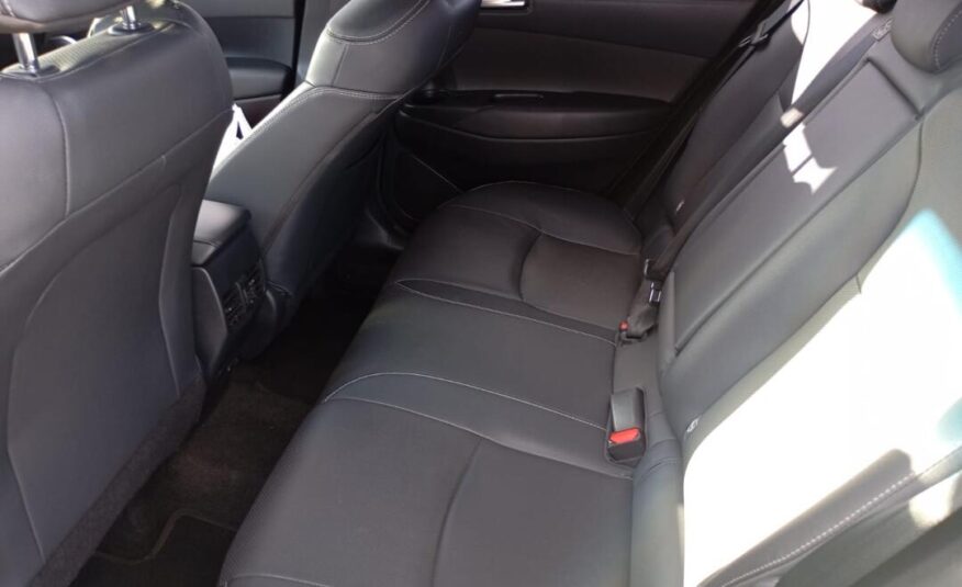 Toyota Corolla  2.0 Cross