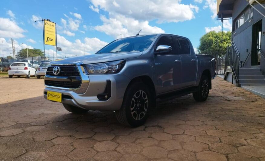 Toyota Hilux  2.8 SRV
