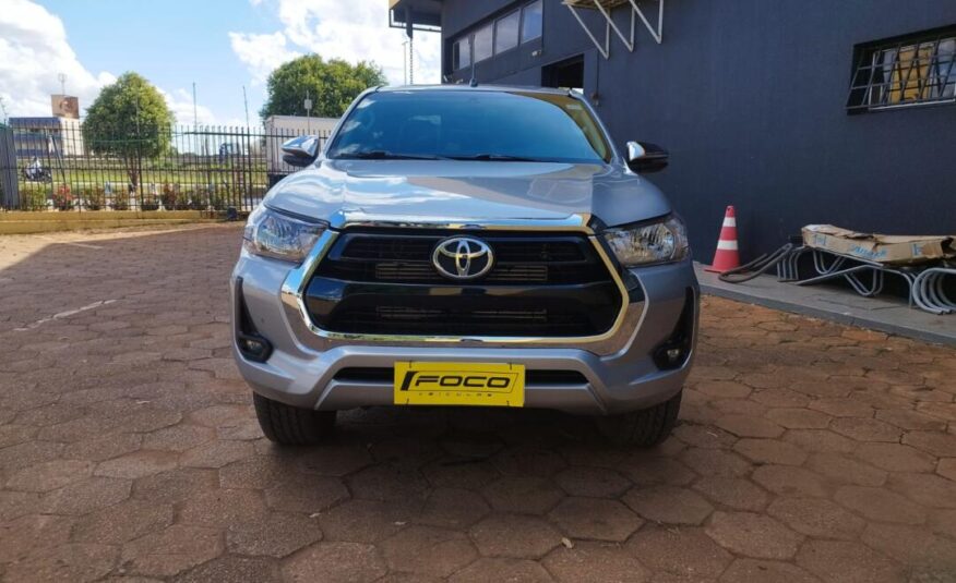 Toyota Hilux  2.8 SRV