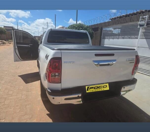 Toyota Hilux  2.8 SRV