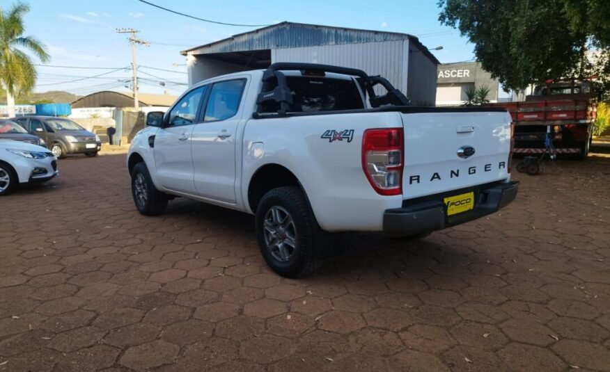 Ford Ranger  2.2 XLS