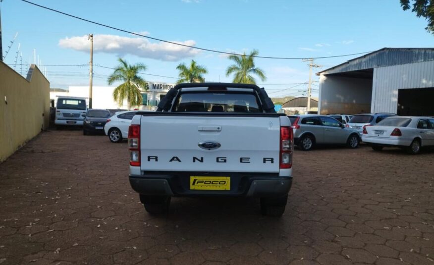 Ford Ranger  2.2 XLS