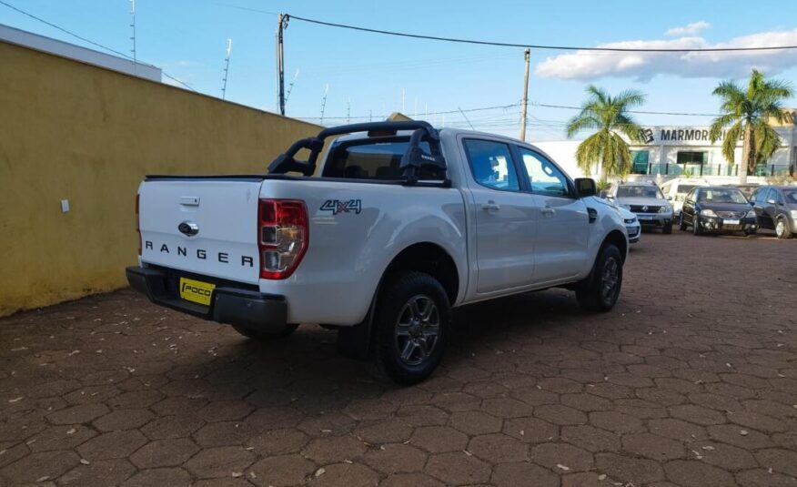 Ford Ranger  2.2 XLS